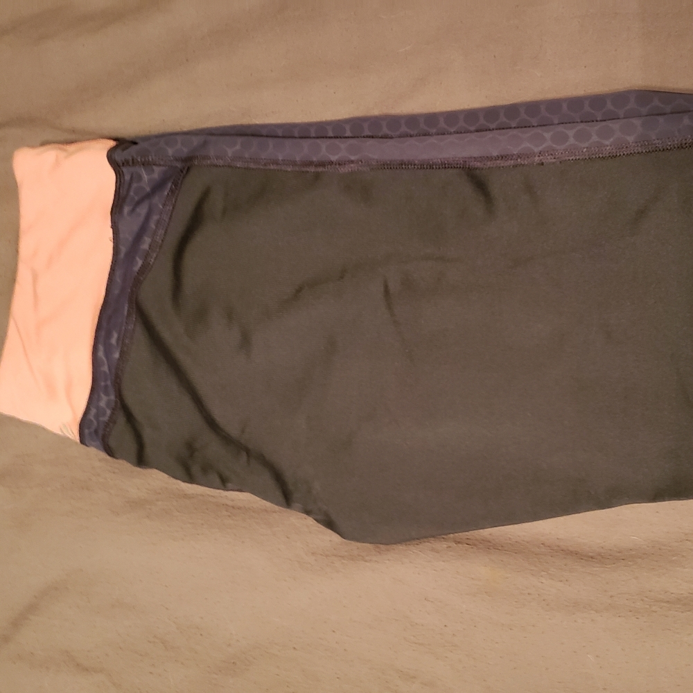 Forever 21 leggings - Picture 2 of 4